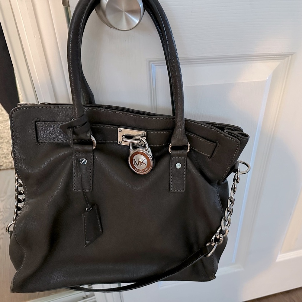 Michael kors double straps large bag with dust bag